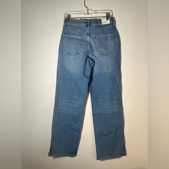 Forever 21 90’s Fit Blue Women's Jeans NWT - Picture 2 of 5